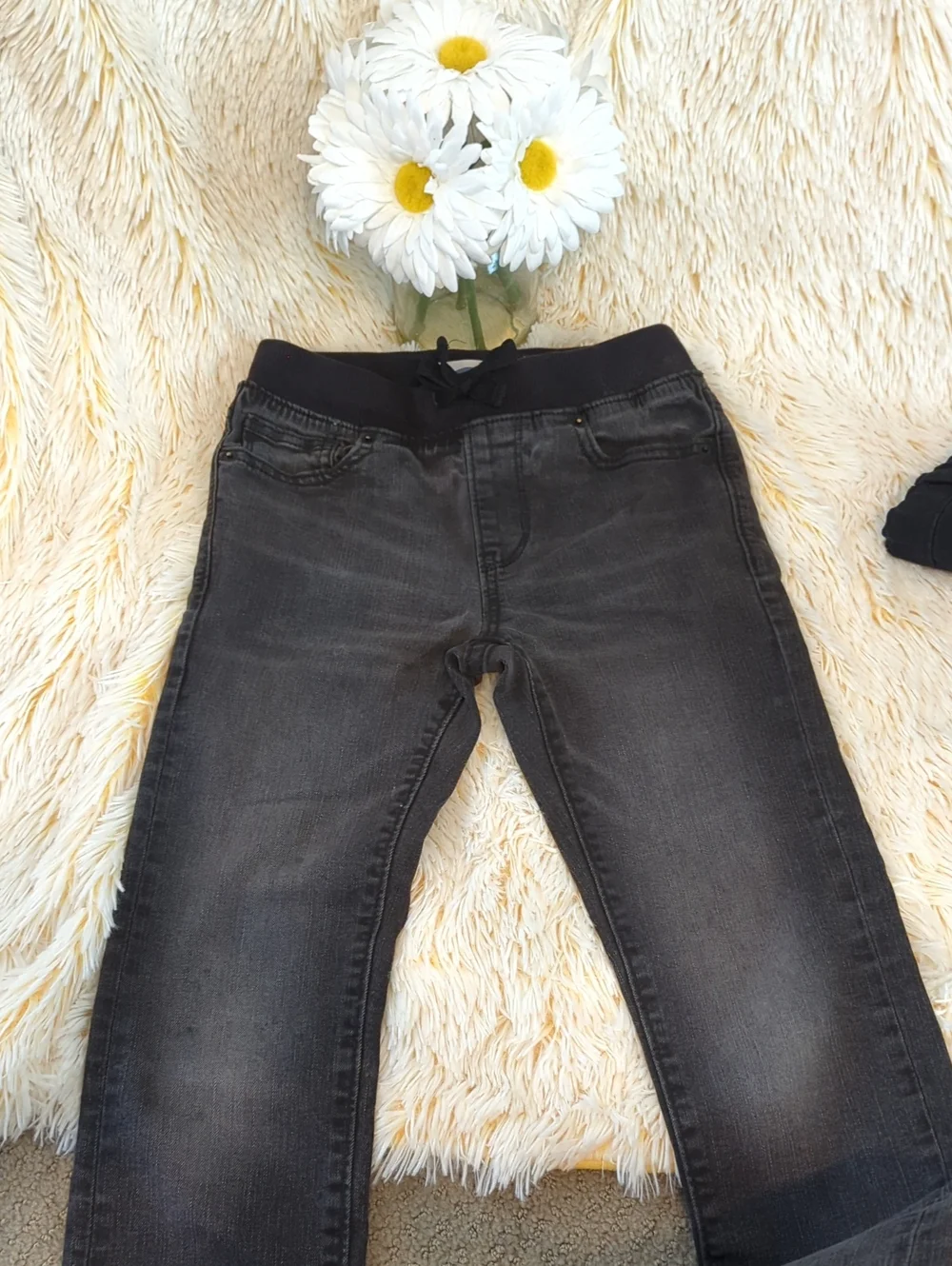 ❣️👖2 Old Navy Tapered Slim Jeans In Black And Light Black 👖❣️